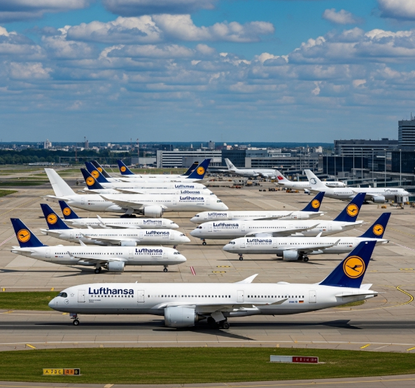 Lufthansa expands with the largest fleet and record aircraft orders