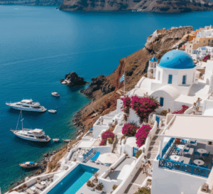 A view of beautiful Greece as records €16.7 billion in travel receipts and record-breaking August arrivals